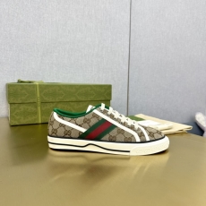 Gucci Casual Shoes